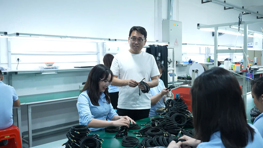 ShenZhen Ruiara Co., Ltd línea de producción del fabricante