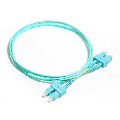 Chaqueta con varios modos de funcionamiento a dos caras 3.0m m OM3 del cordón de remiendo de la fibra de Wathet SU-UPC Ject 50/125um LSZH