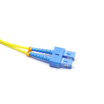Cable de tronco MPO femenino de 12 fibras tipo A multimodo MM OM3/OM4 MPO cordón de parche LSZH 50/125